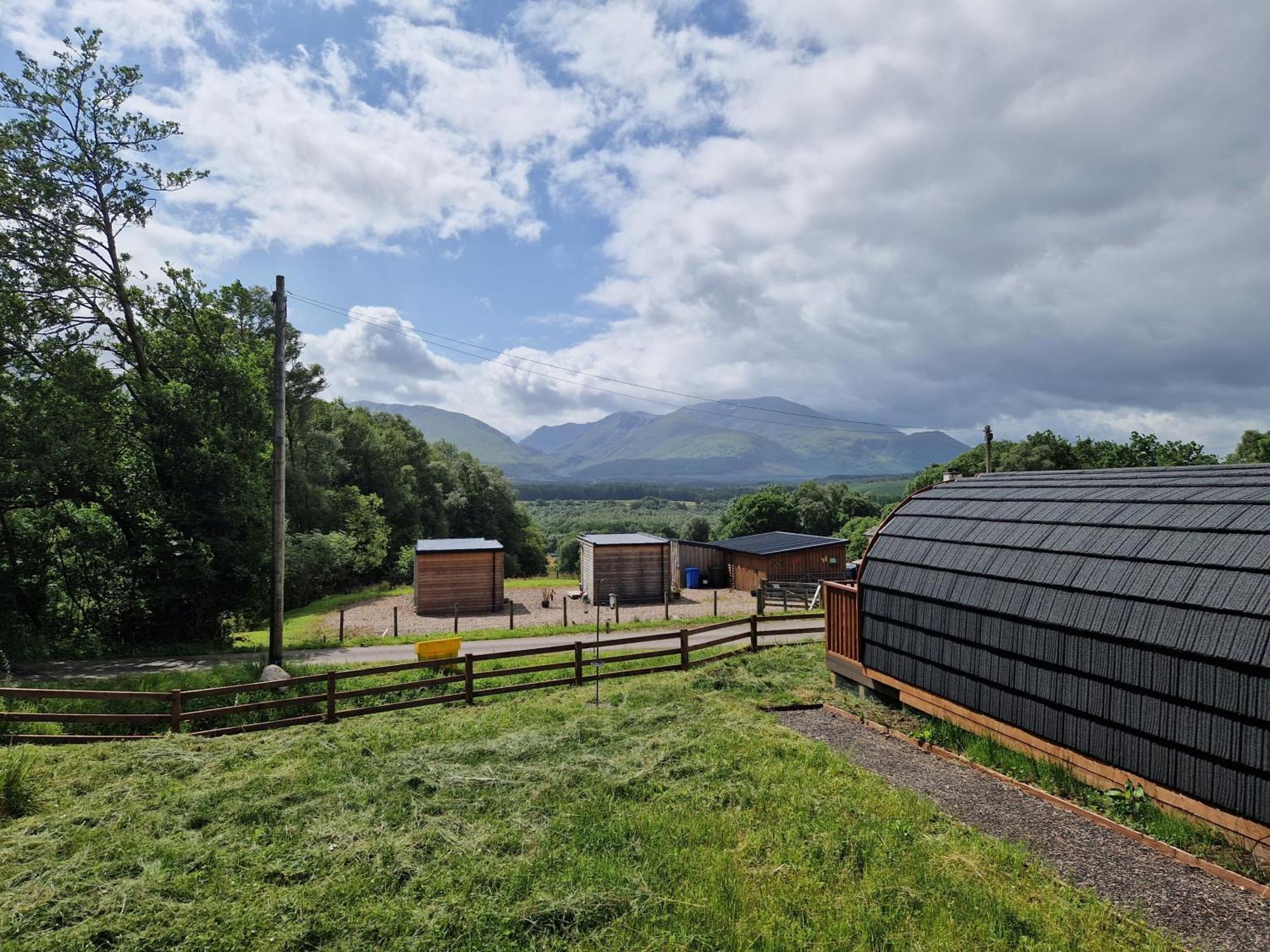 Pinemarten Lodge Roybridge Zewnętrze zdjęcie